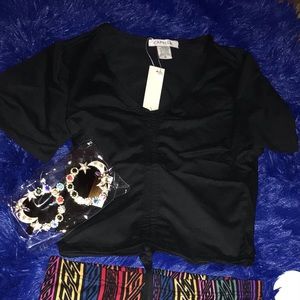 Color Scheme biker shorts, crop-top, sunglasses